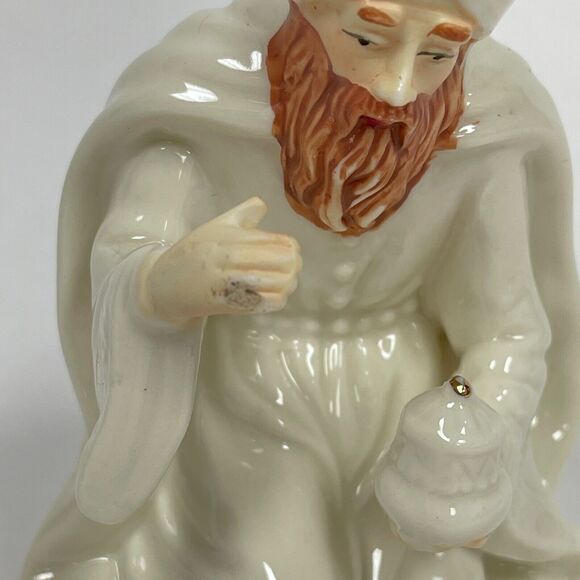 Home for the Holidays Wiseman Porcelain Nativity Replacement Figure 4 1/4" high - Picture 2 of 8